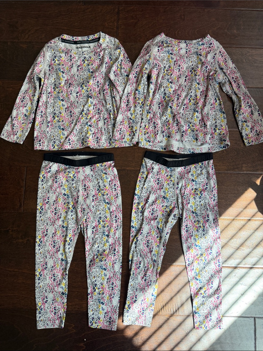 TWIN 2T Girls' Terramar Base Layers